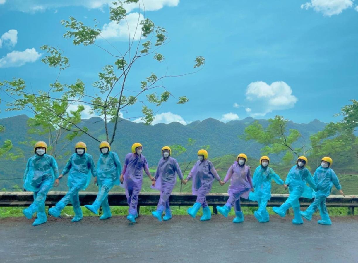 Ha Giang Safari Hostel & Motorbikes 외부 사진