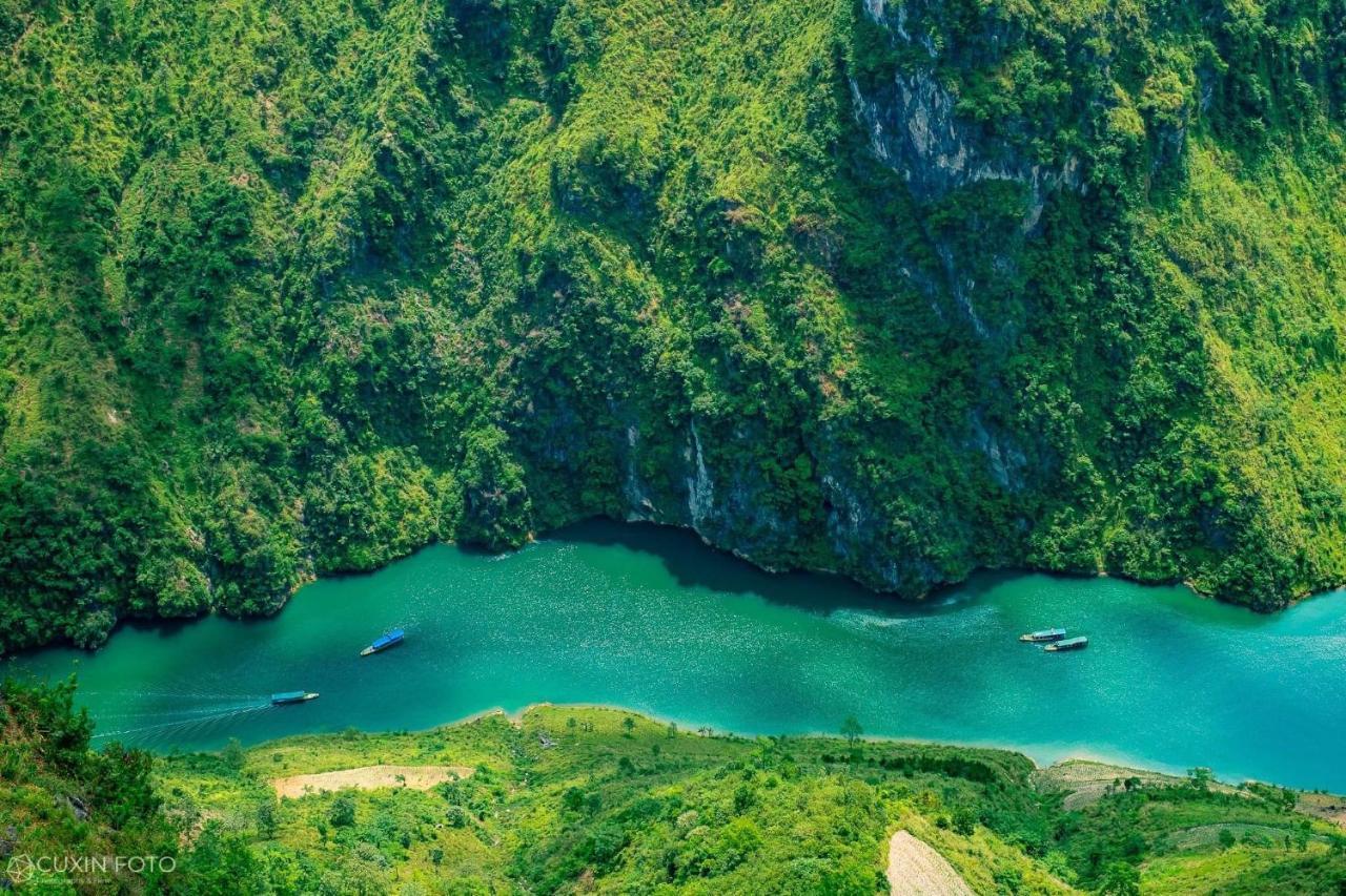 Ha Giang Safari Hostel & Motorbikes 외부 사진