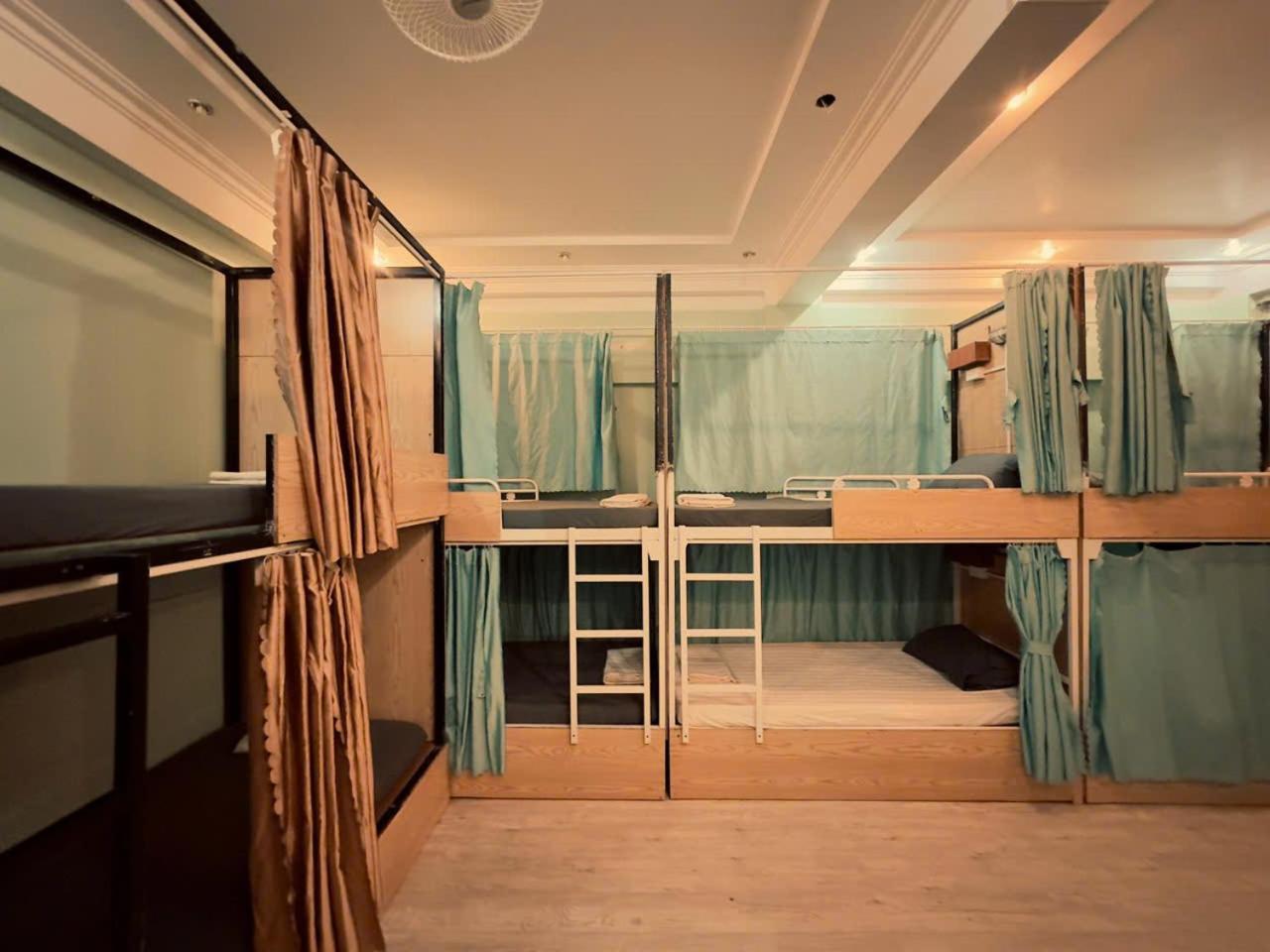 Ha Giang Safari Hostel & Motorbikes 외부 사진